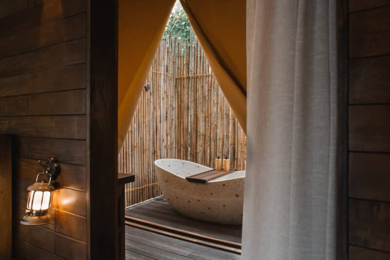 Outdoor bathroom 