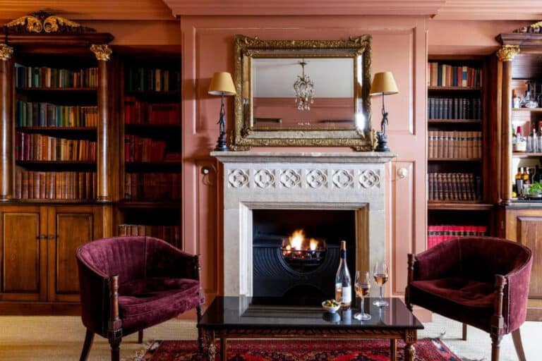 Lounge area