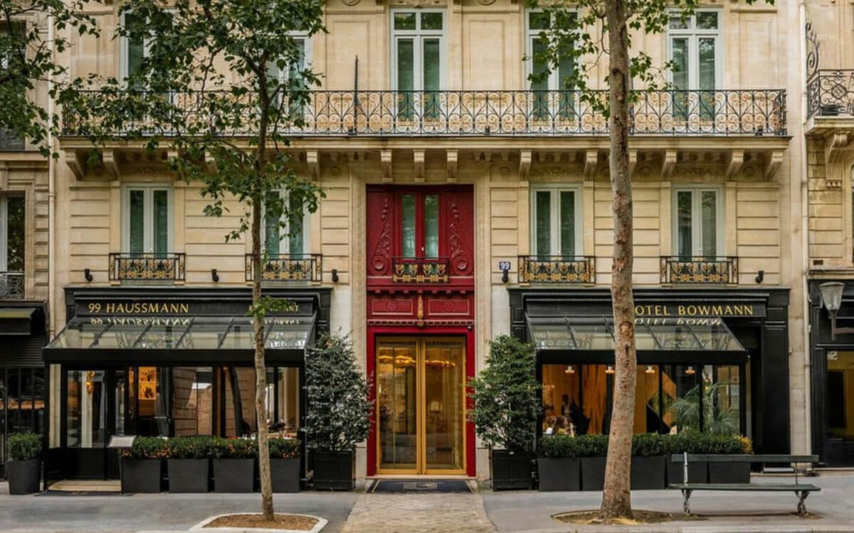 Exterior facade of Hotel Bowmann Paris