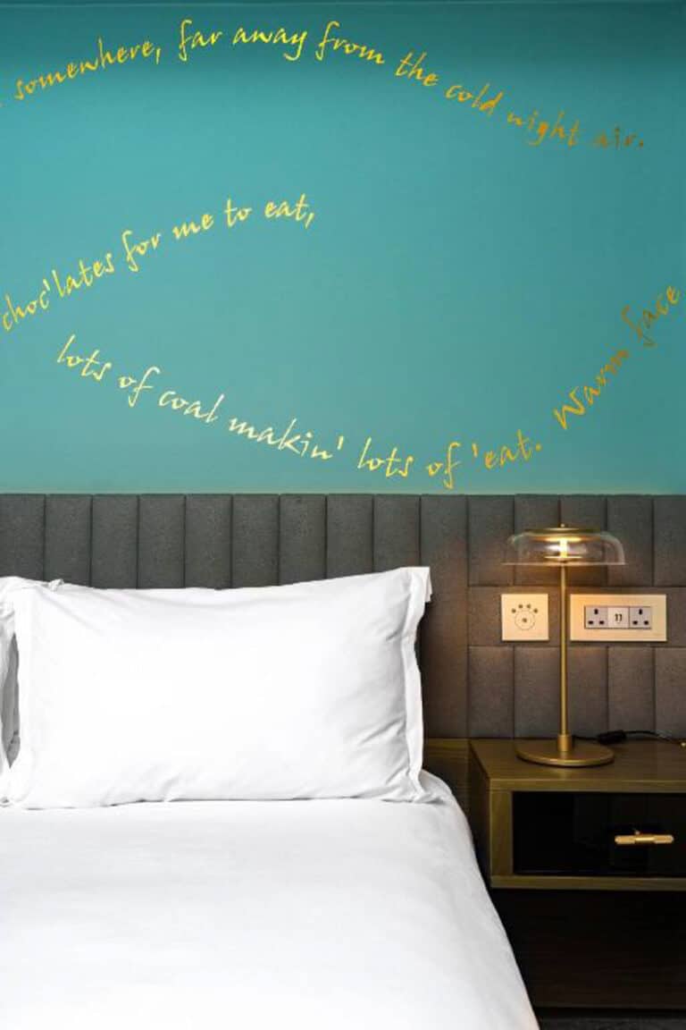 Bedroom details