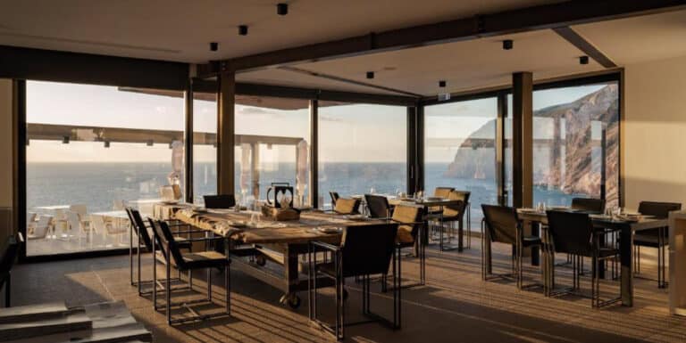Hotel with sea views
