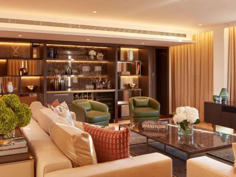 Lounge area
