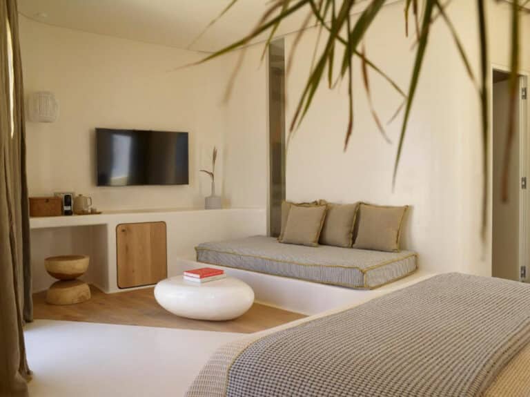 Lounge area